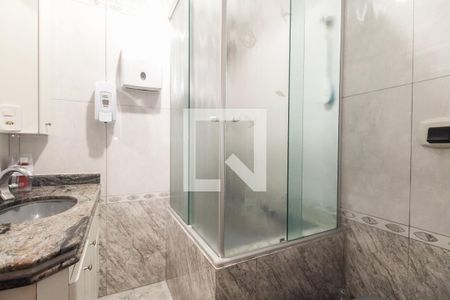 Apartamento à venda com 122m², 3 quartos e 1 vaga Apartamento à venda com 122m², 3 quartos e 1 vagaBanheiro Social