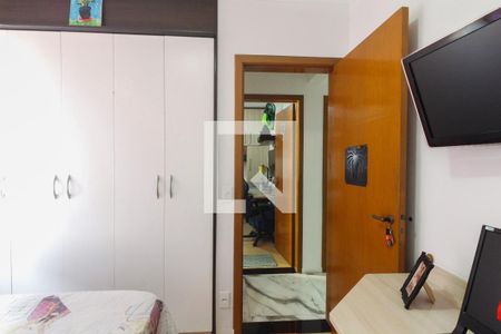 Apartamento à venda com 122m², 3 quartos e 1 vaga Apartamento à venda com 122m², 3 quartos e 1 vagaQuarto 3