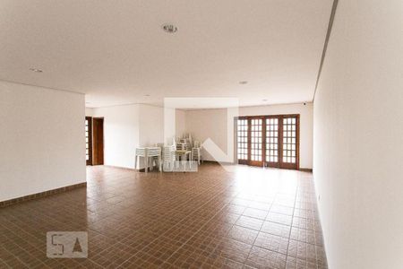 Apartamento à venda com 122m², 3 quartos e 1 vaga Apartamento à venda com 122m², 3 quartos e 1 vagaCondomínio - Salão de Festas