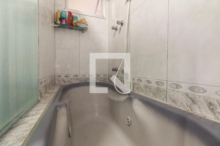 Apartamento à venda com 122m², 3 quartos e 1 vaga Apartamento à venda com 122m², 3 quartos e 1 vagaBanheiro Social