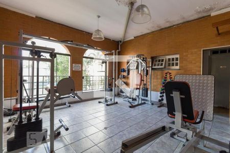 Apartamento à venda com 122m², 3 quartos e 1 vaga Apartamento à venda com 122m², 3 quartos e 1 vagaCondomínio - Academia