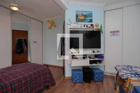 Casa à venda com 262m², 3 quartos e 4 vagas Casa à venda com 262m², 3 quartos e 4 vagasQuarto 1