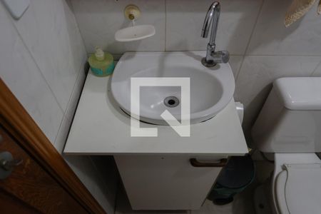 Casa à venda com 262m², 3 quartos e 4 vagas Casa à venda com 262m², 3 quartos e 4 vagasBanheiro externo