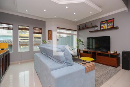 Casa à venda com 262m², 3 quartos e 4 vagas Casa à venda com 262m², 3 quartos e 4 vagasSala de estar