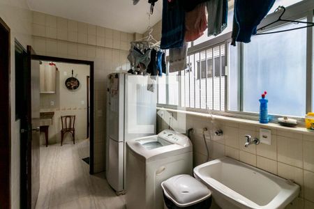 Apartamento à venda com 200m², 4 quartos e 2 vagasÁrea de serviço