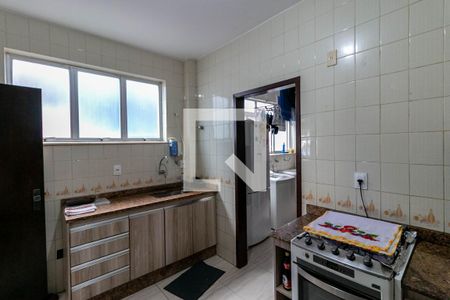 Apartamento à venda com 200m², 4 quartos e 2 vagasCozinha