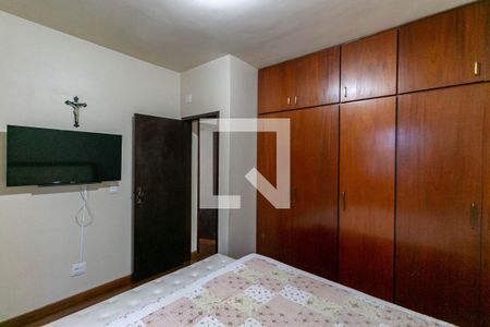 Apartamento à venda com 200m², 4 quartos e 2 vagasQuarto 4