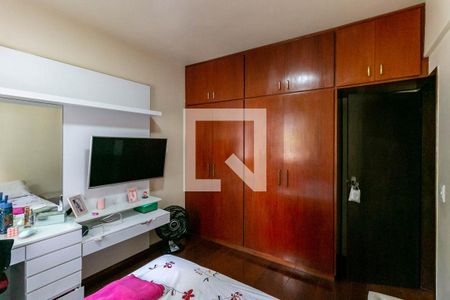Apartamento à venda com 200m², 4 quartos e 2 vagasQuarto 3