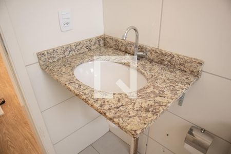 Apartamento para alugar com 50m², 2 quartos e 1 vaga Apartamento para alugar com 50m², 2 quartos e 1 vagaBanheiro