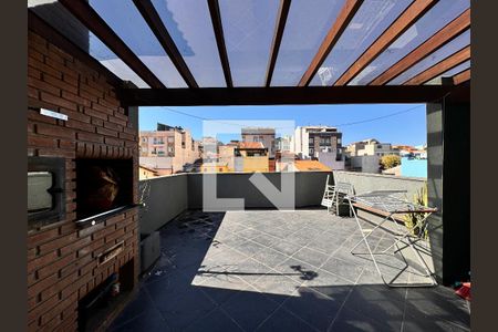 Apartamento à venda com 100m², 2 quartos e 2 vagasCobertura