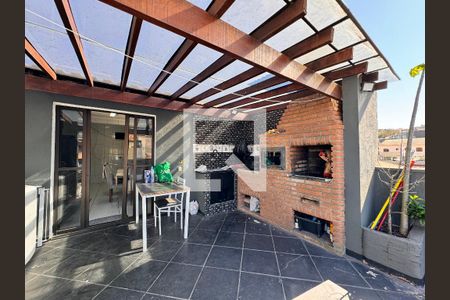 Apartamento à venda com 100m², 2 quartos e 2 vagasCobertura