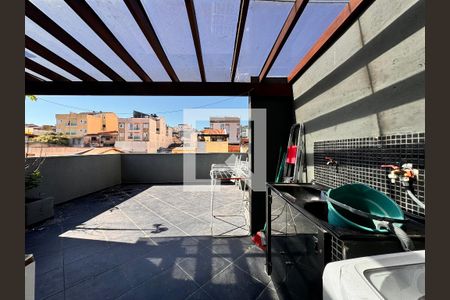 Apartamento à venda com 100m², 2 quartos e 2 vagasLavanderia