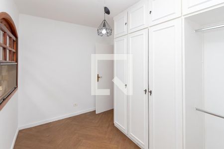 Casa à venda com 200m², 3 quartos e 2 vagas Casa à venda com 200m², 3 quartos e 2 vagasQuarto 2
