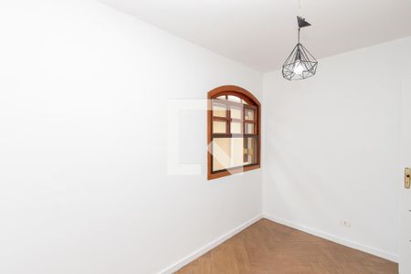 Casa à venda com 200m², 3 quartos e 2 vagas Casa à venda com 200m², 3 quartos e 2 vagasQuarto 2