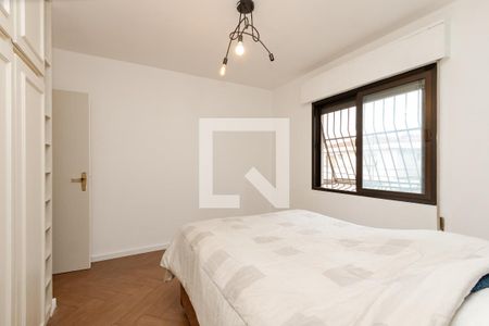 Suíte de casa à venda com 3 quartos, 200m² em Vila Sao Francisco, São Paulo