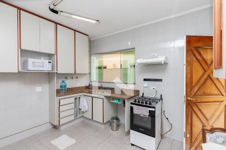 Casa à venda com 200m², 3 quartos e 2 vagas Casa à venda com 200m², 3 quartos e 2 vagasCozinha