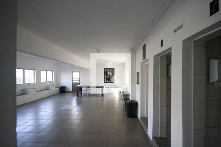 Apartamento à venda com 70m², 2 quartos e 1 vaga Apartamento à venda com 70m², 2 quartos e 1 vagaÁrea comum - Salão de festas