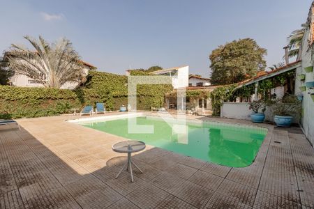 Casa à venda com 600m², 4 quartos e 3 vagasPiscina