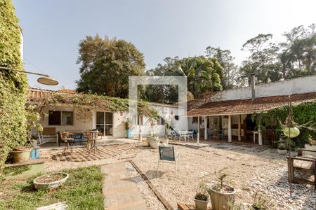 Casa à venda com 600m², 4 quartos e 3 vagasQuintal