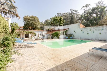 Casa à venda com 600m², 4 quartos e 3 vagasPiscina