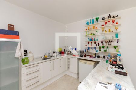 Casa à venda com 600m², 4 quartos e 3 vagasEdícula - Cozinha