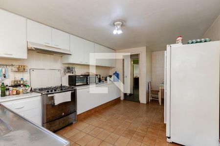 Casa à venda com 600m², 4 quartos e 3 vagasCozinha