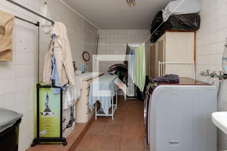 Casa à venda com 600m², 4 quartos e 3 vagasÁrea de Serviço