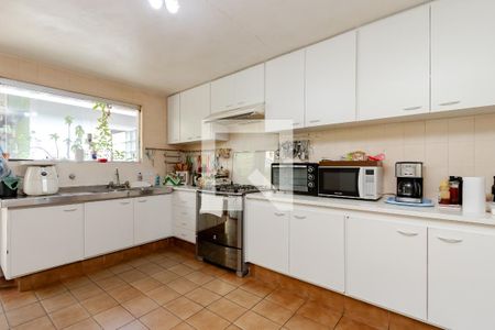 Casa à venda com 600m², 4 quartos e 3 vagasCozinha