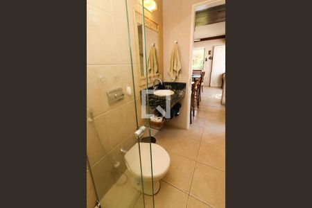 Casa à venda com 328m², 3 quartos e 2 vagasBanheiro 1