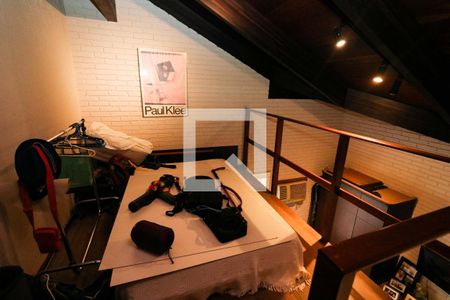 Casa à venda com 328m², 3 quartos e 2 vagasMesanino do Quarto 1