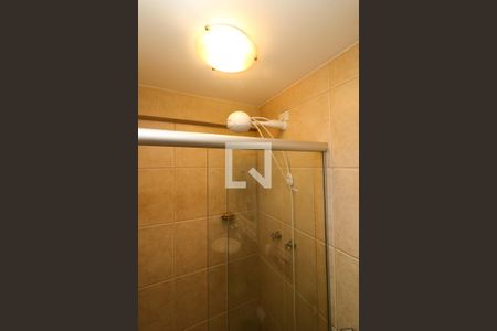 Casa à venda com 328m², 3 quartos e 2 vagasBanheiro 1