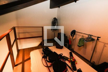 Casa à venda com 328m², 3 quartos e 2 vagasMesanino do Quarto 1