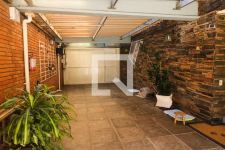 Casa à venda com 328m², 3 quartos e 2 vagasGaragem