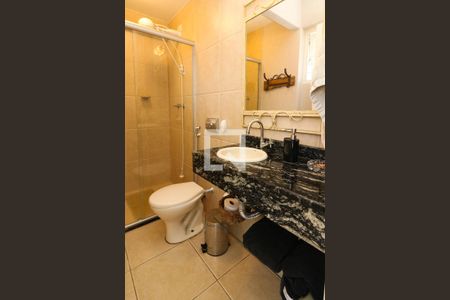 Casa à venda com 328m², 3 quartos e 2 vagasBanheiro 1