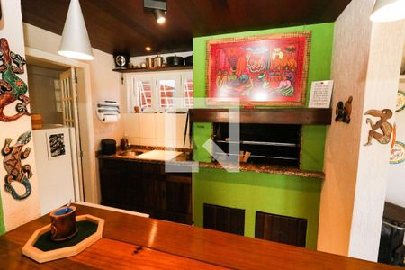 Casa à venda com 328m², 3 quartos e 2 vagasVaranda