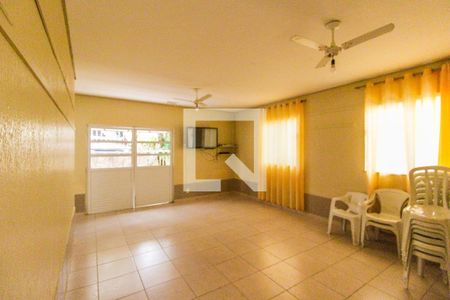 Apartamento para alugar com 50m², 2 quartos e 1 vagaÁrea comum