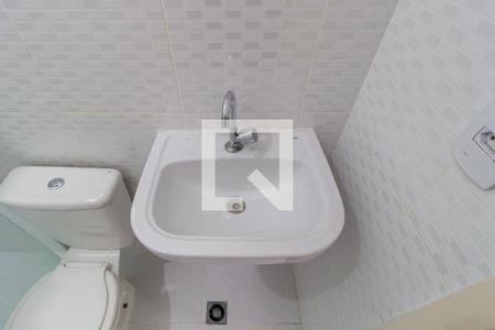 Detalhe - Banheiro de apartamento para alugar com 1 quarto, 25m² em Mooca, São Paulo