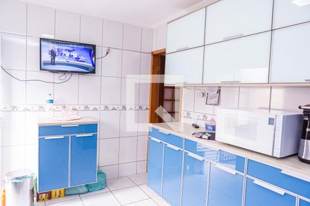 Casa à venda com 110m², 3 quartos e 2 vagas Casa à venda com 110m², 3 quartos e 2 vagasCozinha