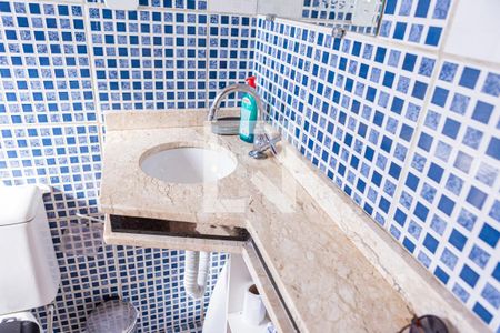 Casa à venda com 110m², 3 quartos e 2 vagas Casa à venda com 110m², 3 quartos e 2 vagasBanheiro do Quarto 3