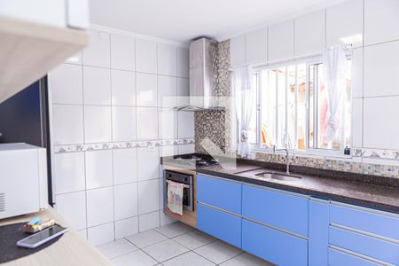 Casa à venda com 110m², 3 quartos e 2 vagas Casa à venda com 110m², 3 quartos e 2 vagasCozinha