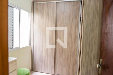 Casa à venda com 110m², 3 quartos e 2 vagas Casa à venda com 110m², 3 quartos e 2 vagasQuarto 2