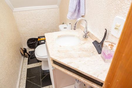 Casa à venda com 110m², 3 quartos e 2 vagas Casa à venda com 110m², 3 quartos e 2 vagasLavabo