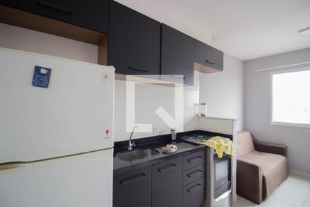 Sala/Cozinha de apartamento para alugar com 2 quartos, 32m² em Vila Nova Curuca, São Paulo