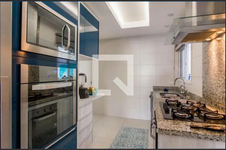 Apartamento à venda com 3 quartos, 149m² em Vila Ipojuca, São Paulo