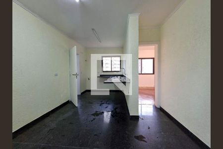 Sala de apartamento à venda com 3 quartos, 236m² em Vila Suzana, São Paulo
