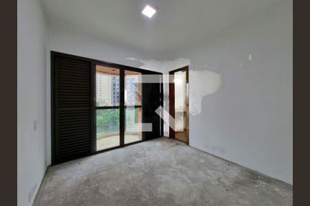 Apartamento à venda com 3 quartos, 236m² em Vila Suzana, São Paulo