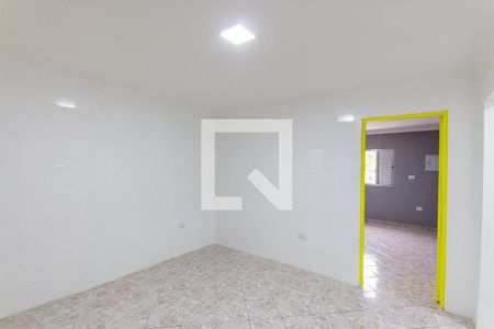 Casa para alugar com 100m², 2 quartos e 2 vagas Casa para alugar com 100m², 2 quartos e 2 vagasCozinha