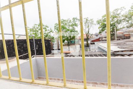 Vista do Quarto 2 de casa para alugar com 2 quartos, 100m² em Jardim Santo Alberto, Santo André