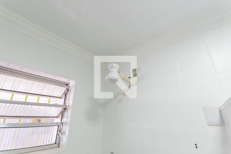 Chuveiro de casa para alugar com 2 quartos, 100m² em Jardim Santo Alberto, Santo André
