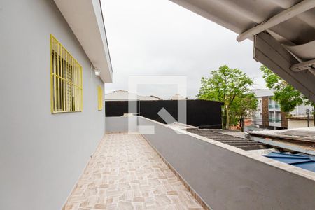 Casa para alugar com 100m², 2 quartos e 2 vagas Casa para alugar com 100m², 2 quartos e 2 vagasVaranda